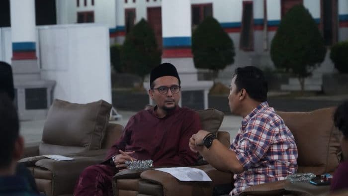 pemkab_labusel_minta_adanya_peningkatan_layanan_listrik