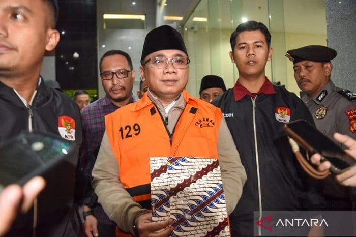 yaqut_ditahan_kpk_skandal_kuota_haji_20232024_kian_terang