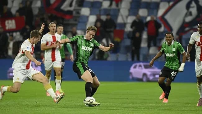 genoa_menang_21_atas_sassuolo_di_serie_a_pekan_ke32
