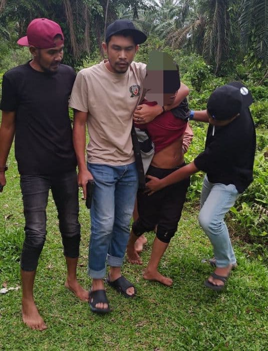 polisi_tangkap_buronan_pembunuh_petani_di_deli_serdang_tersangka_dibawa_ke_aceh