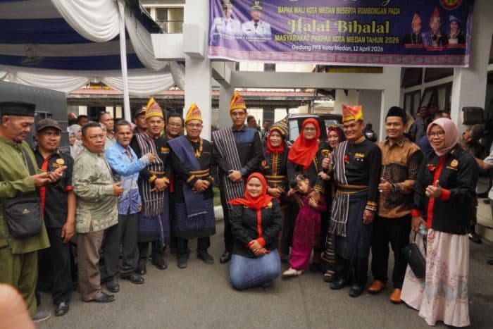 wali_kota_medan_rico_tri_putra_bayu_waas_perkuat_silaturahmi_dan_budaya_pakpak_di_halalbihalal_himpak