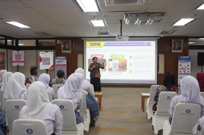 bank_indonesia_pematangsiantar_edukasi_ratusan_siswa_soal_ekonomi_dan_digitalisasi_keuangan