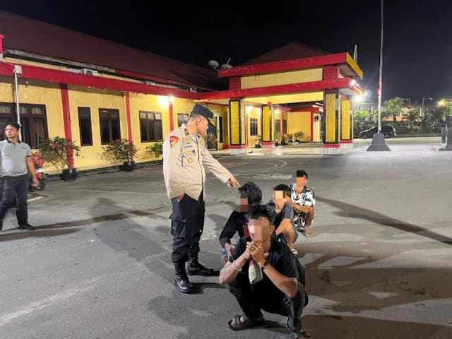 empat_pelaku_pungli_sopir_truk_di_belawan_ditangkap