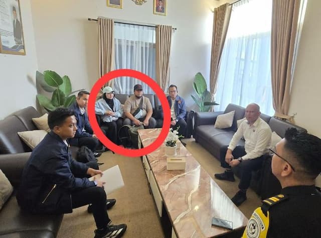 istri_eks_pejabat_bni_aek_nabara_jadi_tersangka_kasus_tppu