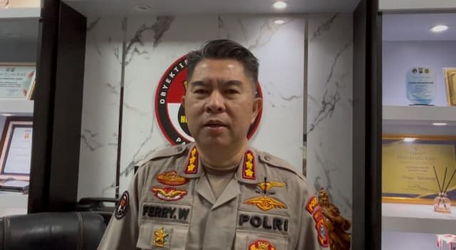 polisi_periksa_10_saksi_dalam_kecelakaan_bus_halmahera_di_tol_tebing_tinggi_medan_