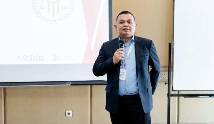 ritel_tiadakan_plastik_belanja_lapk_membebankan_atau_menghilangkan_fasilitas_pelayanan_pada_konsumen