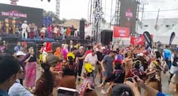 pembukaan_trail_of_the_kings_by_utmb_2026_dimeriahkan_tarian_kolosal_forkappsi_dari_32_provinsi