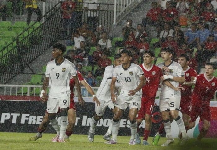 indonesia_vs_tajikistan_u17_di_piala_kemerdekaan_2025_imbang_22_garuda_muda_kehilangan_kemenangan_di_menit_akhir