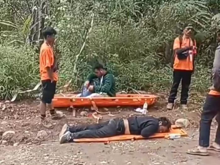 puluhan_warga_sidamanik_diduga_keracunan_saat_bertugas_di_aprc_dan_sumut_rally_2025