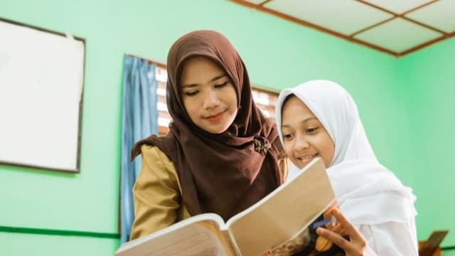 pemerintah_alokasikan_rp1787_triliun_untuk_tunjangan_guru_dan_dosen_di_2026