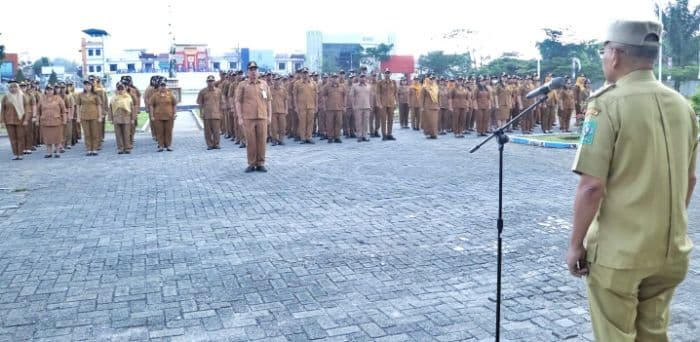 48_asn_pemkab_simalungun_diperiksa_terkait_dugaan_kecurangan_absensi_android