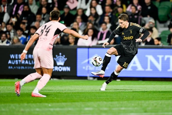 juventus_tutup_tur_pramusim_dengan_kemenangan_atas_palermo