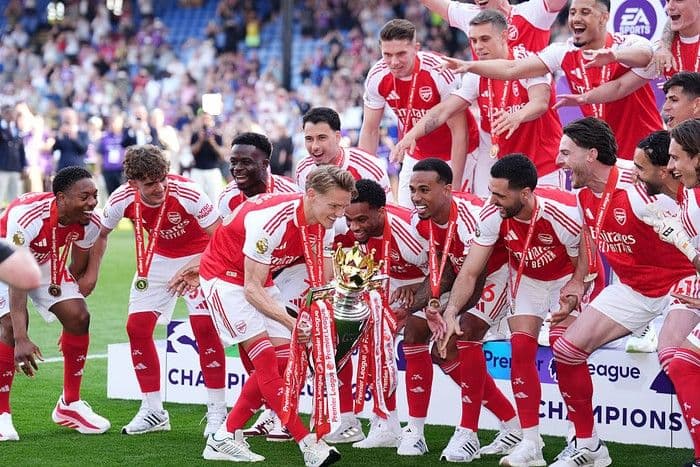legenda_chelsea_jagokan_arsenal_pertahankan_gelar_premier_league