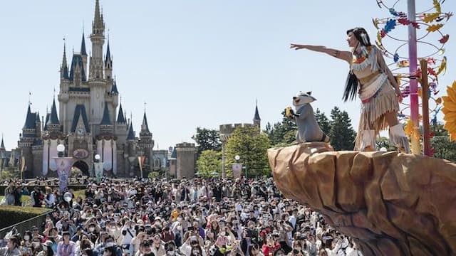 liburan_ke_jepang_harga_tiket_disneyland_dan_taman_hiburan_makin_mahal