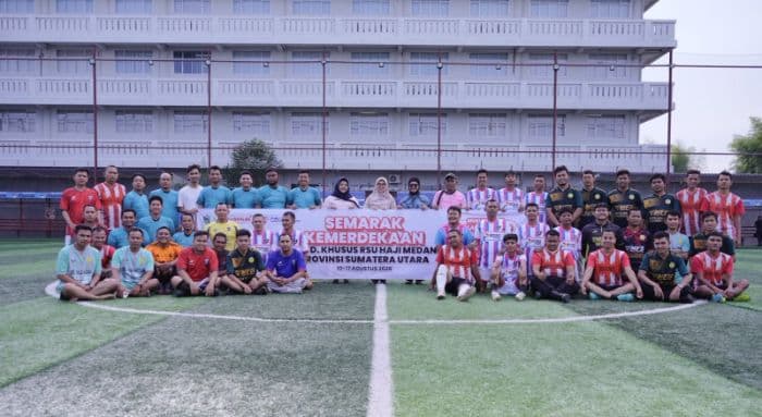 semarak_hut_ke81_indonesia_rsu_haji_medan_mengadakan_berbagai_perlombaan_untuk_pegawai