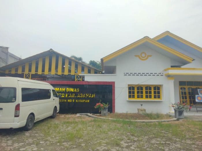rumah_dinas_ketua_dprd_asahan_8_tahun_tak_ditempati_padahal_sudah_direnovasi_rp993_juta