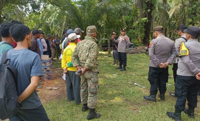 teror_maling_di_palas_polisi_dan_warga_sisir_hutan_marenu_cari_keberadaan_pelaku_