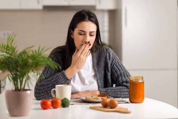 keracunan_dan_alergi_makanan_berbeda_idai_jelaskan_ciricirinya
