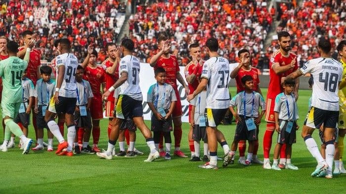 persija_unggul_10_atas_persib_di_babak_pertama_jeremejeff_cetak_gol