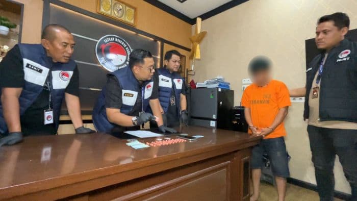 terdesak_biaya_nikah_pria_di_percut_sei_tuan_nekat_edarkan_sabu_dan_ekstasi
