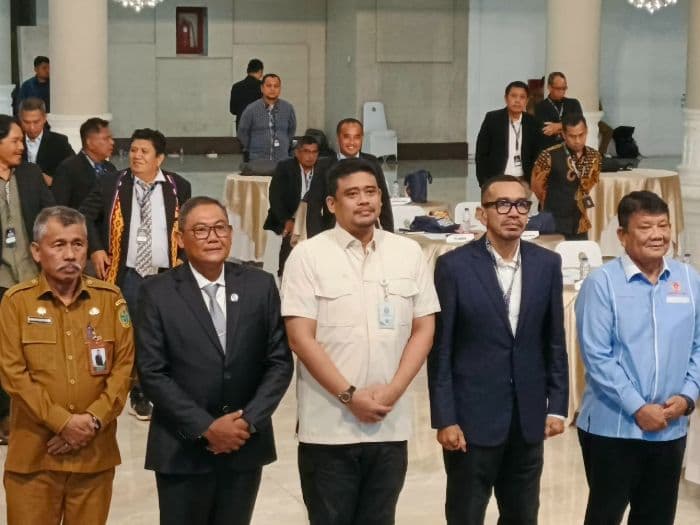 ketua_btn_pssi_puji_bobby_nasution_atas_kepedulian_terhadap_timnas