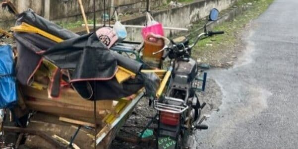 penarik_becak_tewas_ditabrak_kereta_api_di_batang_kuis_pada_hari_ulang_tahunnya