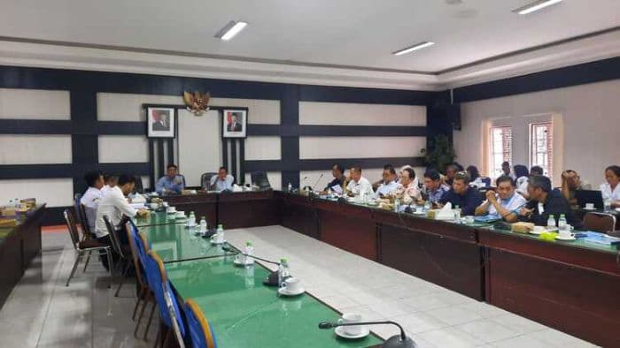 dprd_simalungun_dorong_optimalisasi_pajak_dan_aset_daerah_tingkatkan_pad_2026