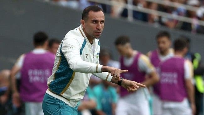 timur_kapadze_resmi_berpisah_dengan_timnas_uzbekistan_rumor_ke_indonesia_makin_kuat
