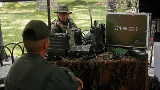 venezuela_siagakan_200_ribu_tentara_hadapi_ancaman_amerika_serikat_