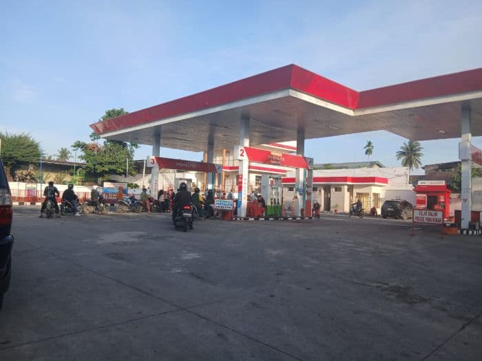 antrean_bbm_di_sejumlah_spbu_kota_pematangsiantar_mulai_normal