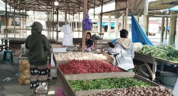 harga_sayur_mayur_di_sergai_naik_100_persen_jelang_nataru_pedagang_dan_warga_mengeluh