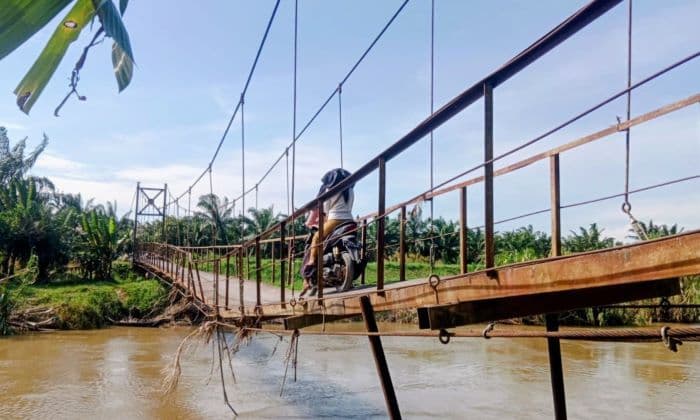 pemkab_batu_bara_telah_ajukan_perbaikan_jembatan_bayley_di_kandangan_yang_nyaris_putus_