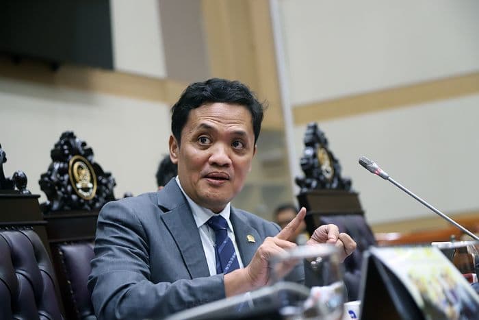 tolak_usul_kapolri_dipilih_presiden_tanpa_melalui_dpr_begini_alasan_komisi_iii