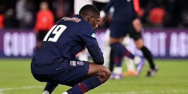 psg_tersingkir_di_coupe_de_france_20252026_kalah_01_dari_paris_fc_di_parc_des_princes