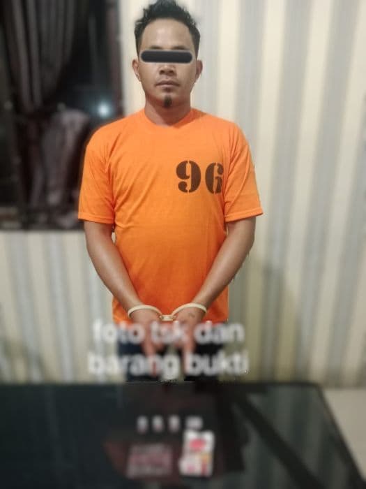 polres_tanah_karo_tangkap_pengedar_4_paket_sabu_diamankan_
