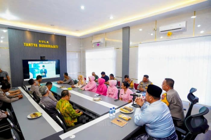 bupati_batu_bara_tegaskan_komitmen_dukung_peningkatan_kualitas_implementasi_sppg