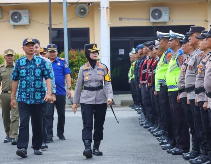 kapolres_tebing_tinggi_pimpin_apel_pengamanan_imlek_dan_ramadan_2026