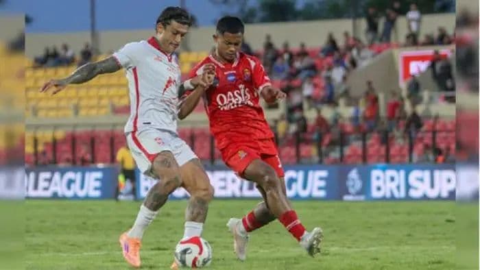 malut_united_hajar_persijap_jepara_40_dominasikan_super_league_babak_21