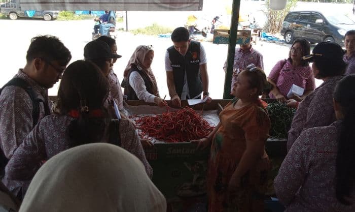polres_simalungun_ikut_awasi_harga_sembako_jelang_ramadan