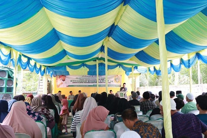 serap_aspirasi_di_sihopur_muniruddin_ritonga_dorong_pembangunan_gabion_dan_bantuan_pertanian