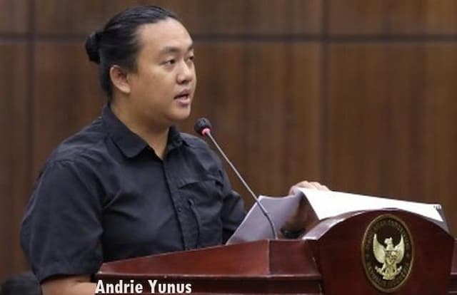aktivis_kontras_andrie_yunus_disiram_air_keras_usai_podcast_ini_profil_dan_kronologinya