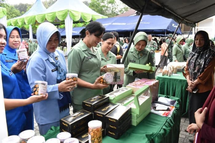 buruan_bazar_ramadan_kebutuhan_pokok_digelar_dua_hari_di_sibolga