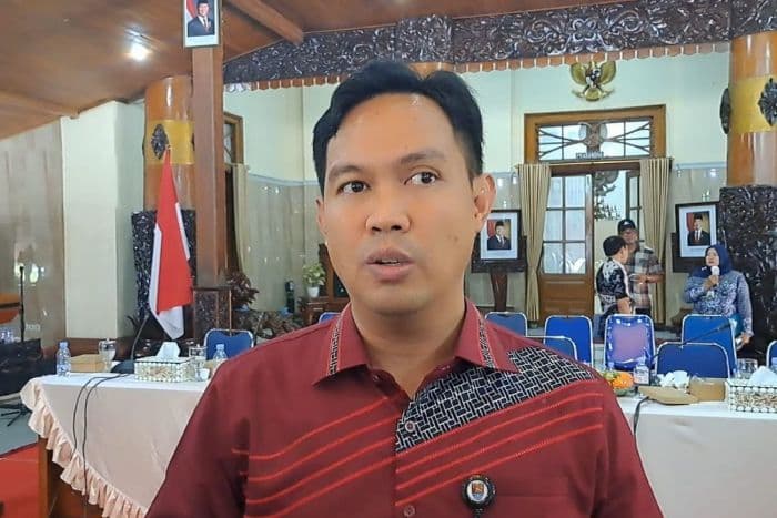 kpk_ott_di_cilacap_jawa_tengah_sejumlah_orang_diamankan