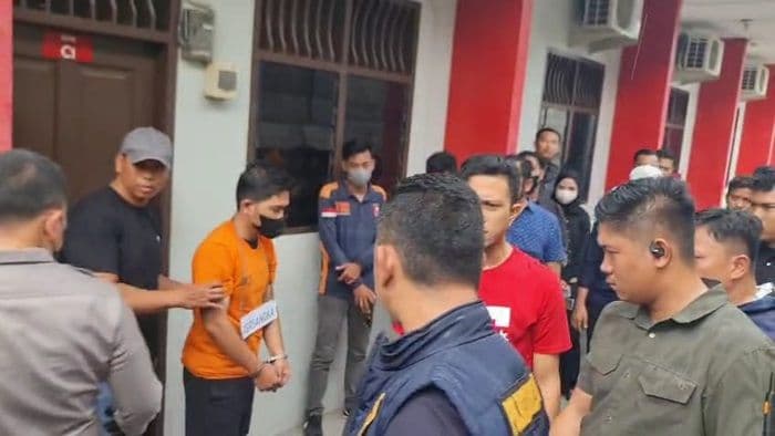 polisi_ungkap_kronologi_pembunuhan_rahmadani_siagian_di_medan