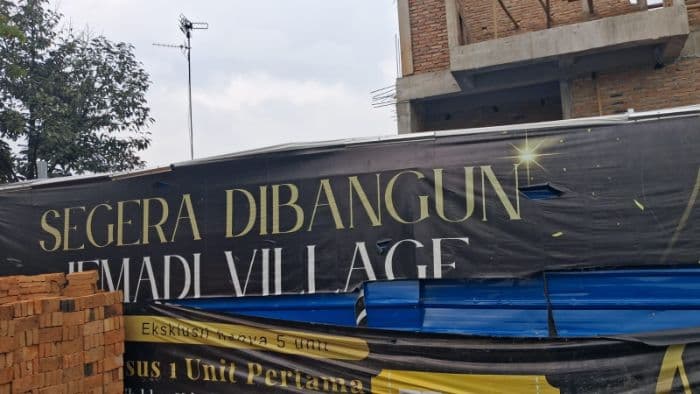 diduga_tak_punya_izin_pbg_komisi_iv_dprd_kota_medan_segera_panggil_pemilik_jemadi_village