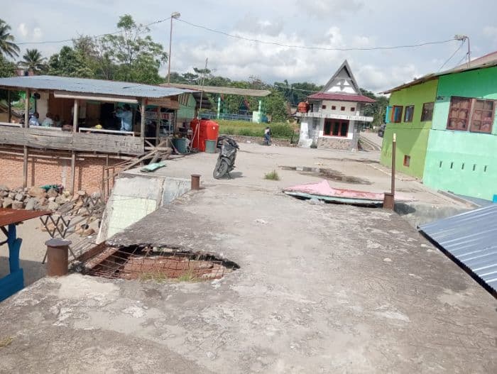 dishub_samosir_tegaskan_tak_berwenang_sewakan_lahan_pantai_parbaba