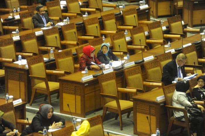 bps_keterlibatan_perempuan_sumut_di_parlemen_naik_335_persen