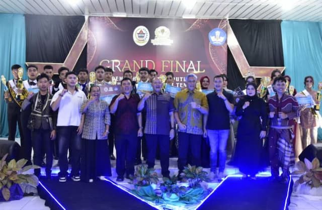 pemkab_tapteng_kukuhkan_20_duta_budaya