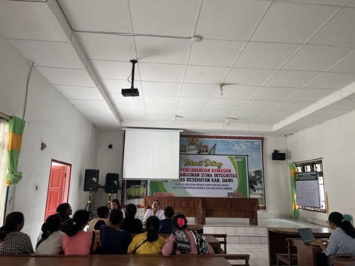 warga_desa_sinar_pagi_desak_bupati_dairi_tempatkan_bidan_di_pustu
