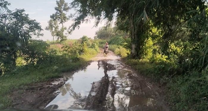 fakta_baru_ketua_dprd_sergai_sebut_surat_tak_masuk_kades_tunjukkan_bukti_permohonan_jalan_sejak_2025
